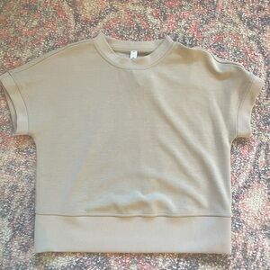 Lululemon Softstreme Relaxed-fit t-shirt, size 4, trench